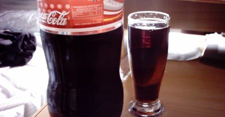 Trik z Coca-Colą. Najlepszy sposób na komary