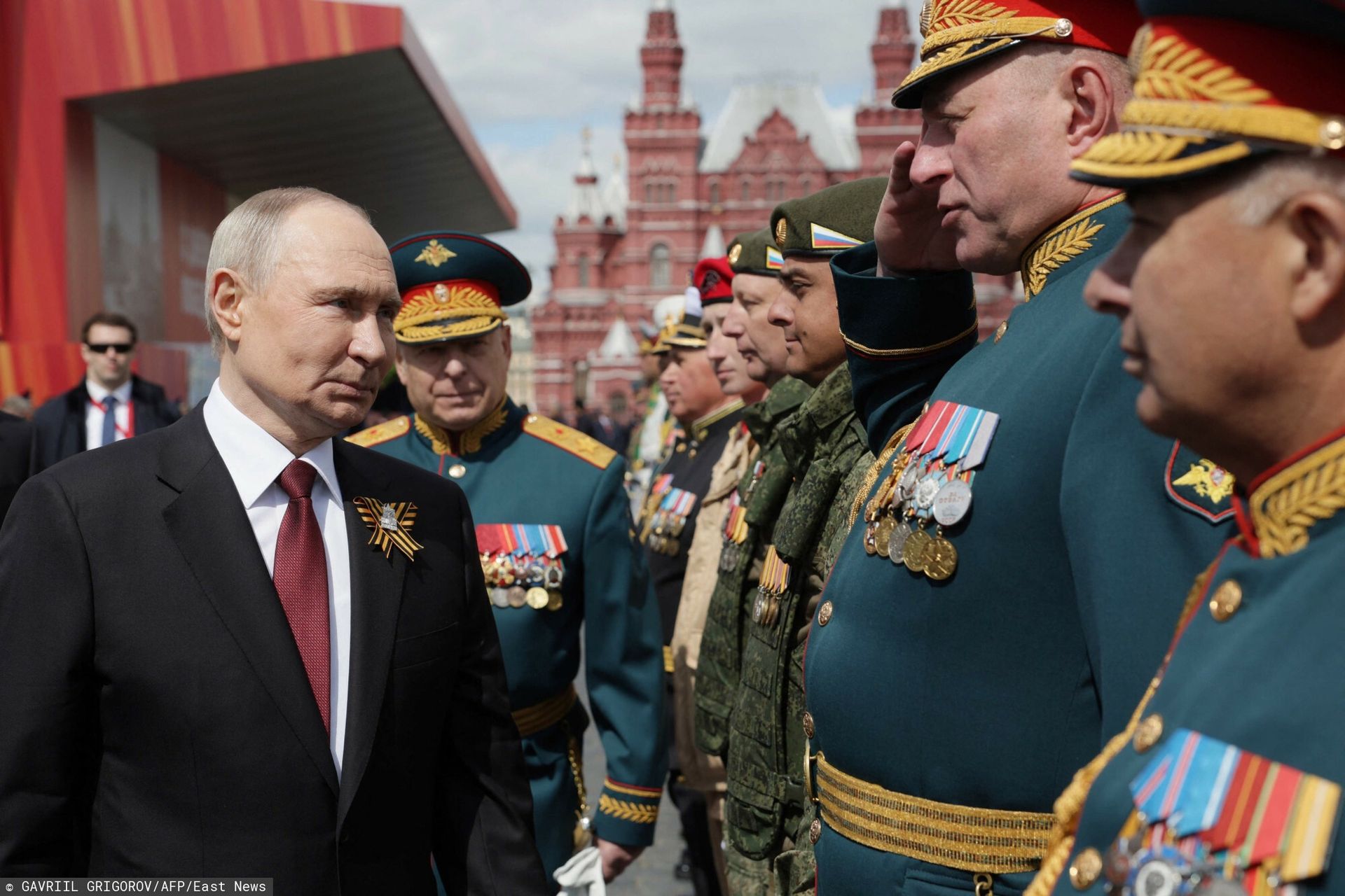 Dzień Zwycięstwa i Putin pod specjalną ochroną. Gen. Polko: To okazja dla Ukrainy

️ @Tomasz_Molga