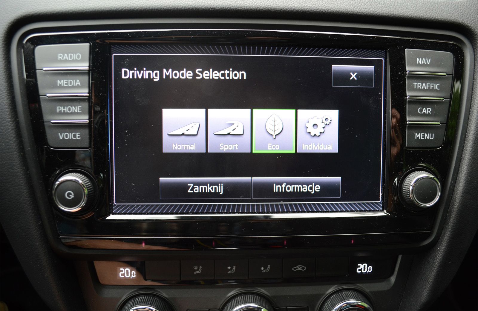 Test Škoda Octavia RS 2.0 TSI – men in black 21