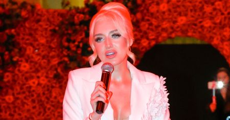 Caroline Derpienski znów psioczy na eks i wspomina, jak próbowała go udobruchać: "Starałam się jak najwięcej przytulać, nazywać Mysią..."