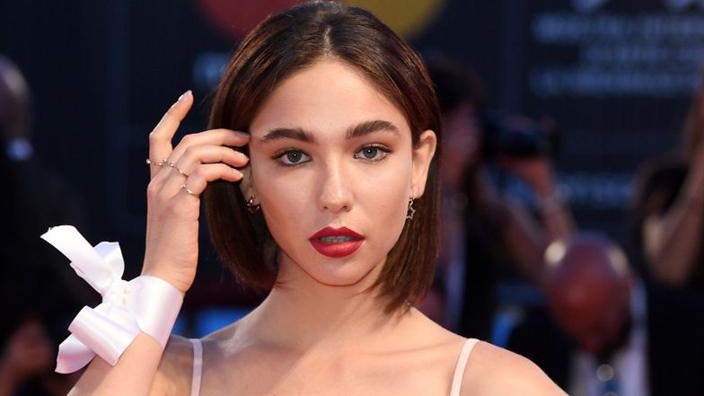 Gwiazda serialu "Od nowa" pozuje bez makijażu