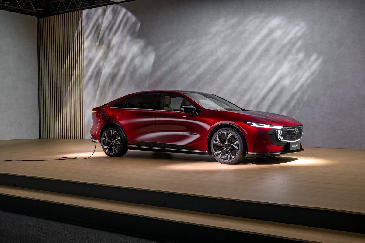Mazda 6e