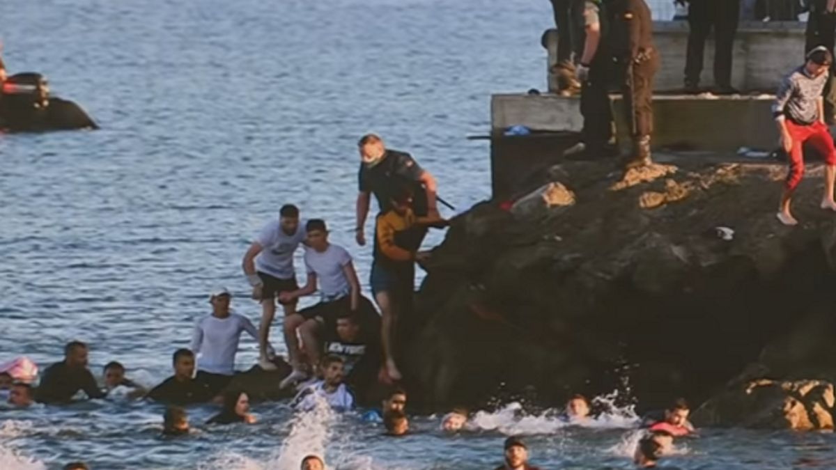 Napływ migrantów do Hiszpanii