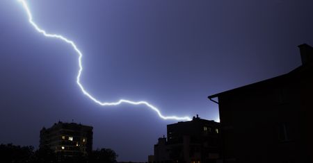 Burze, a potem piekło upałów. Pogoda da nam w kość