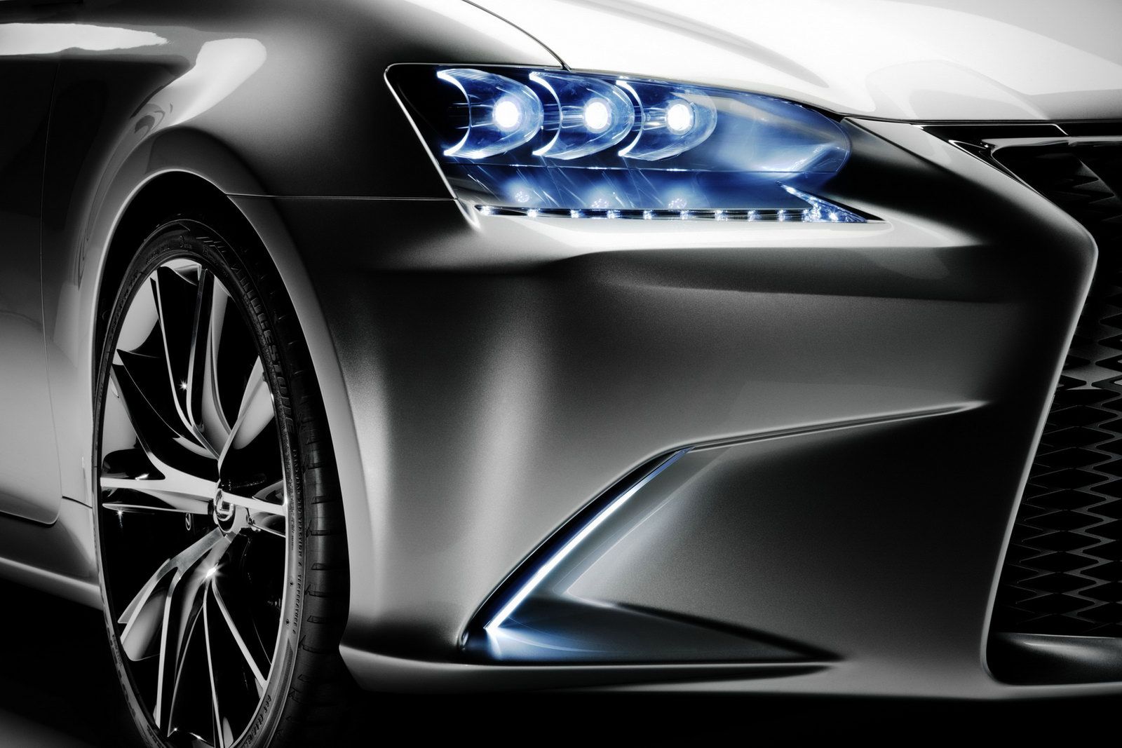 Lexus LF-Gh Concept