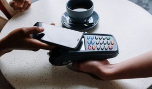 Używasz karty w ten sposób? Prawie nikt już tak nie robi