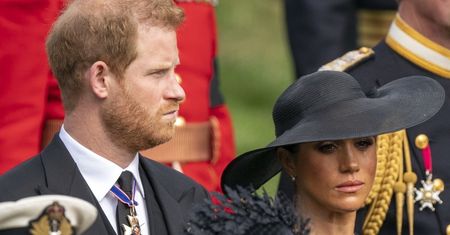 Książę Harry i Meghan Markle wracają do Los Angeles Z NICZYM? Przyjaciółka rodziny ujawnia, jak przebiegły "rozmowy pokojowe"