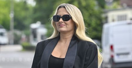 Jak wygląda teraz Gosia Andrzejewicz? Zrobili jej zdjęcia pod studiem telewizyjnym