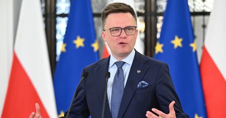 "Nie ma powodu, aby zwlekać". Oto lista Hołowni