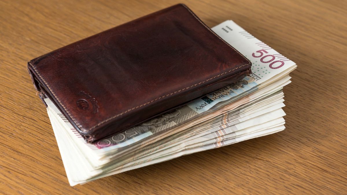 Polacy masowo zaczęli się interesować kredytami o stałej stopie procentowej. 