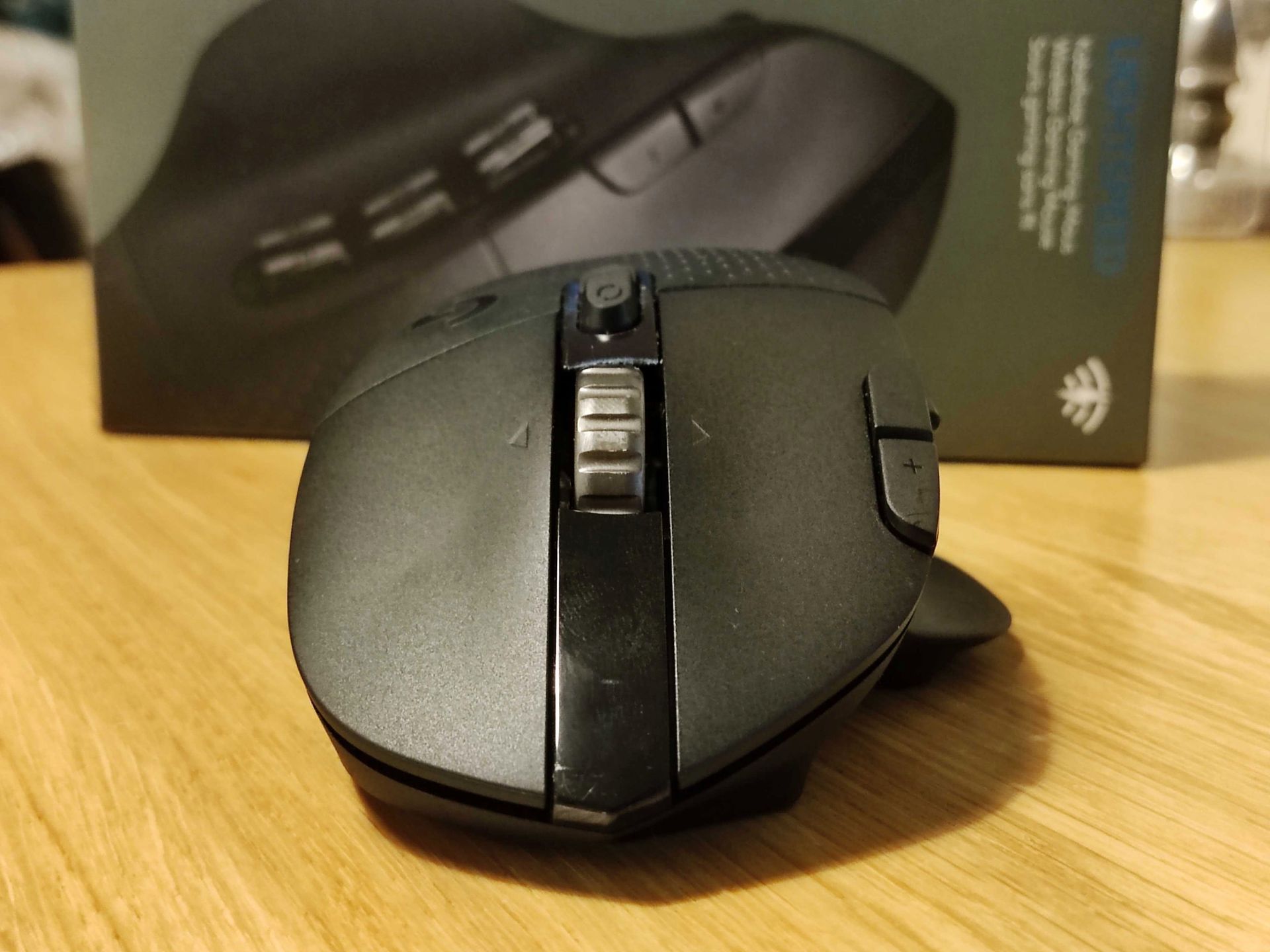 Logitech G604 Lightspeed – recenzja. Bezprzewodowa mysz, na której pograsz i popracujesz 3