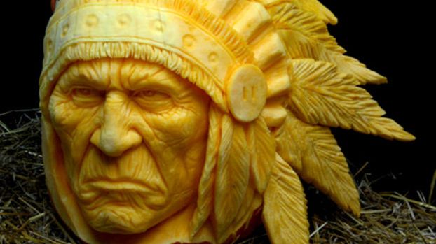 Co się stanie, kiedy projektant zabawek dostanie w ręce dynię? 1