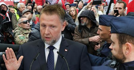 Dwóch sędziów TK otrzymało ochronę. Kierwiński potwierdza