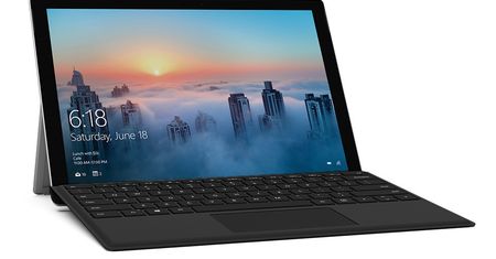 Microsoft przecenia Surface Pro 4 - podstawowa wersja już od 2999 złotych