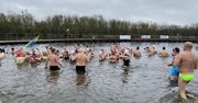 Ostrołęka: Morsowanie z WOŚP podczas 34. Finału. Dołącz do wydarzenia na plaży miejskiej i wesprzyj akcję "Zdrowe brzuszki naszych dzieci"