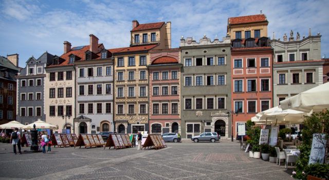 Warszawa. To, mimo pandemii, nie są całkiem stracone ferie. Wiele placówek dostosowuje się do tej trudnej sytuacji i pracuje nad angażującym, aktywizującym dzieci programem zajęć (Muzeum Warszawy)