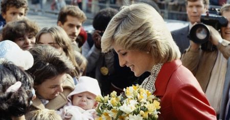 Ujawniono kolejne dramatyczne wspomnienia Diany: "Chciałam podciąć sobie żyły. Dawano mi leki, żeby mieć pewność, że Diana nikogo nie zabije"