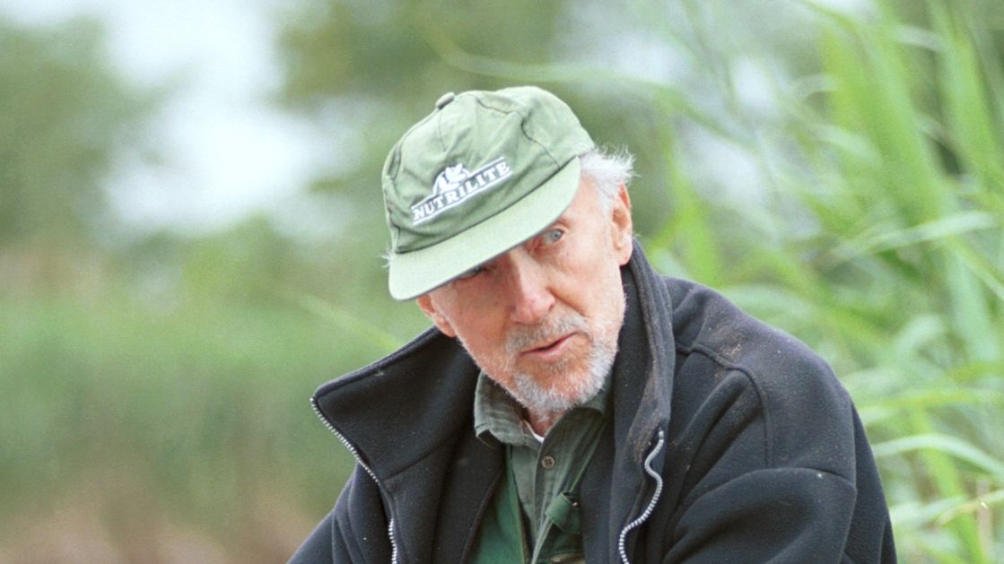 scena z: Krzysztof ChamiecSK: Zawody W�dkarskie Aktor�w im. Mariana ��cza w Zawiesiuchach, Polska 2001fot. Pro�czyk/AKPA