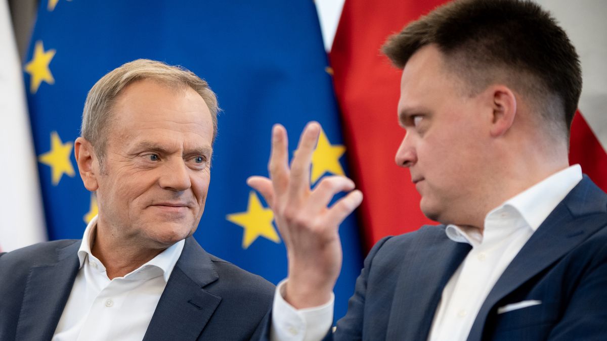 Donald Tusk, Szymon Hołownia