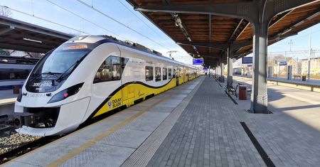 Łódź na nowo połączy się z Wrocławiem. "Pociągi będą mogły rozpędzić się do 350 km/h"