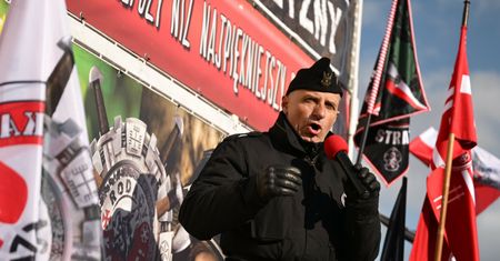 Zawiadomienie na Olszańskiego. Bulwersujące nagranie Kamratów