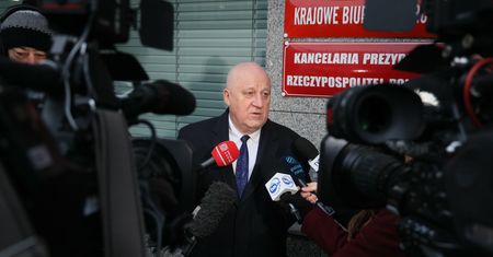 Pieniądze dla PiS. PKW w jeszcze większym impasie