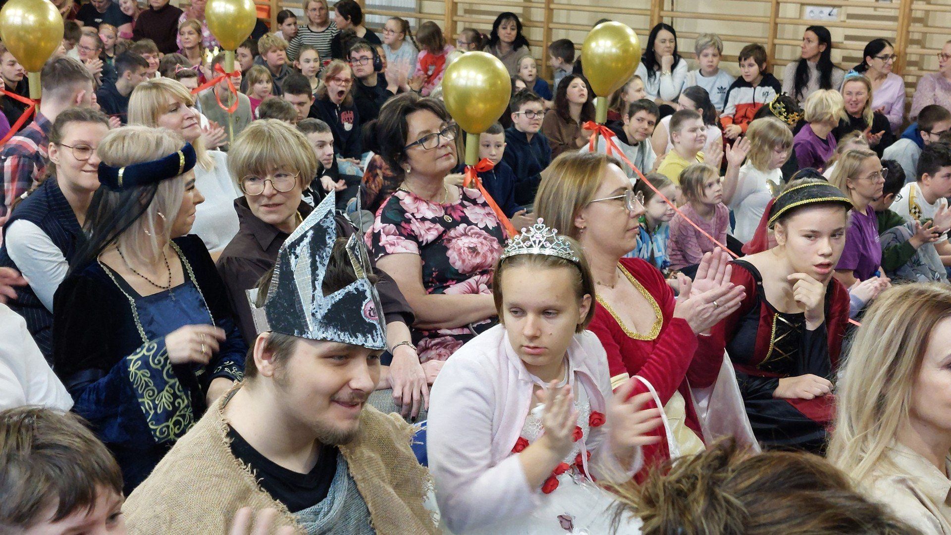 Tak przebiegały obchody Międzynarodowego Dnia Osób z Niepełnosprawnościami w Zespole Szkół nr 3 we Włocławku, 3 grudnia 2025 roku.