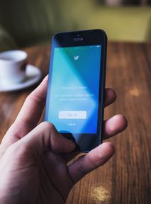 Twitter kopiuje rozwiązanie z Instagrama? Wszystko, co warto wiedzieć o Fleets