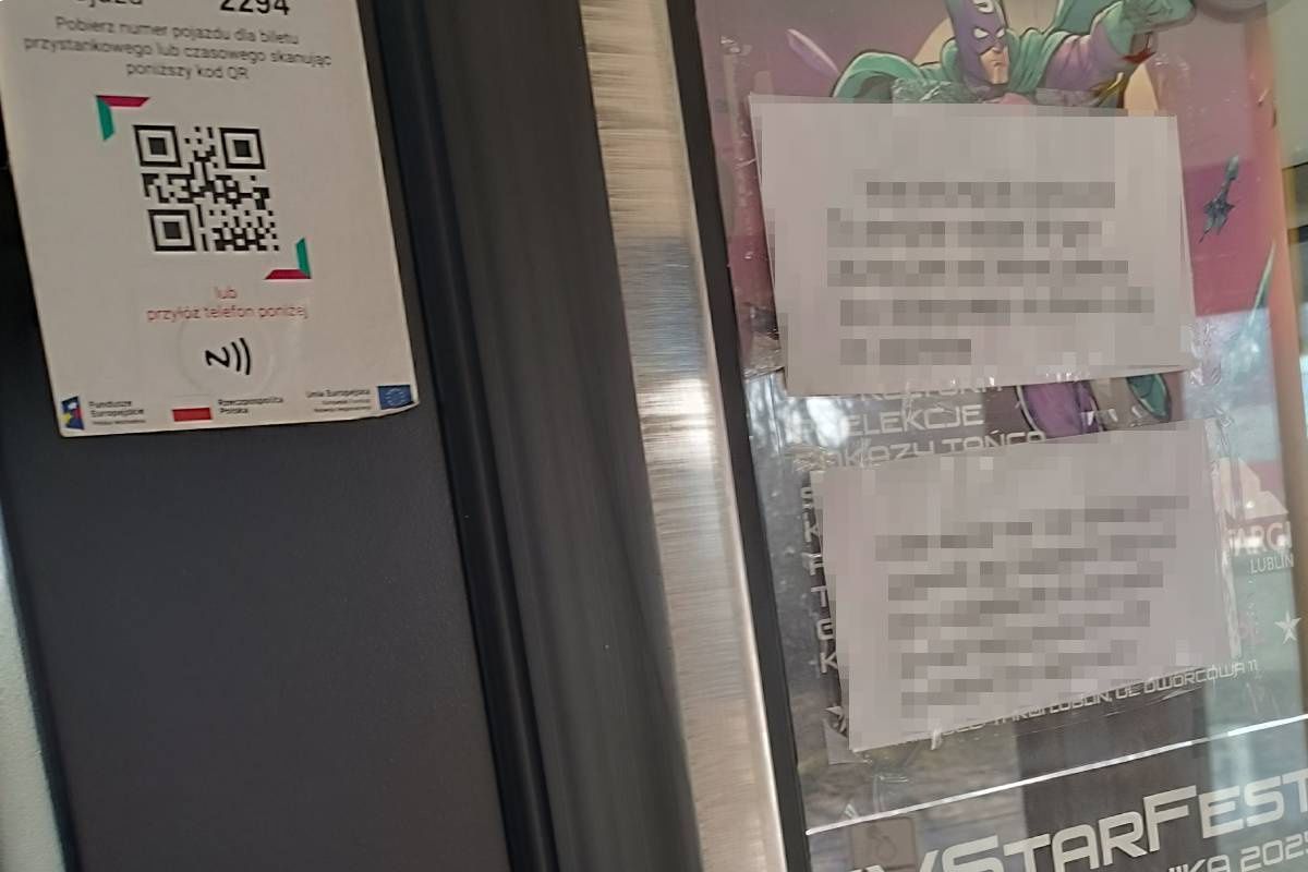 Kierowca miejskiego autobusu z wulgarnymi kartkami zwolniony. Firma BP Tour reaguje na naszą publikację