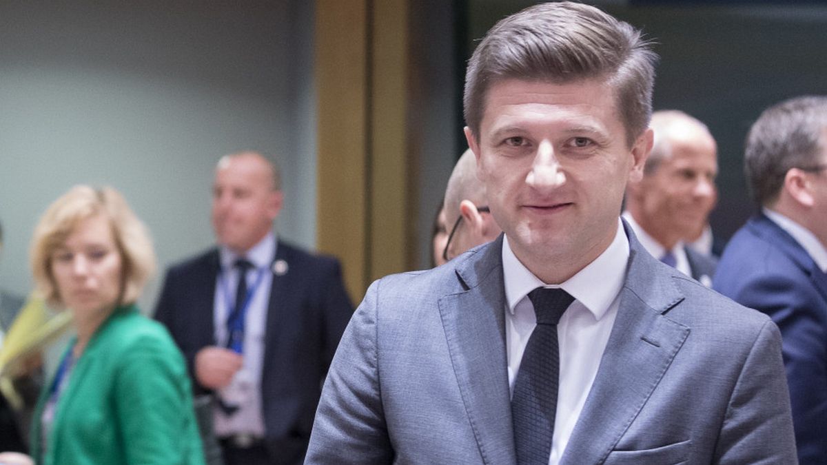 Pieniądze zostaną przeznaczone na sfinansowanie zaopatrzenia medycznego, budowę szpitali polowych i na leczenie pacjentów  – poinformował chorwacki wicepremier Zdravko Maric