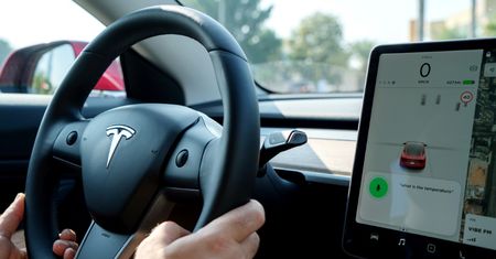 Ale tanio! Tesla obniżyła ceny samochodów