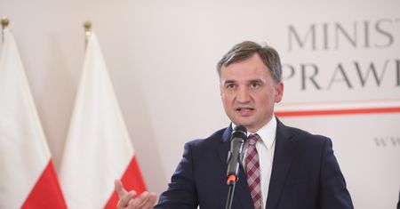Rozłam w rządzie. Ziobro: Zjednoczona Prawica powinna trwać. Ku chwale ojczyzny