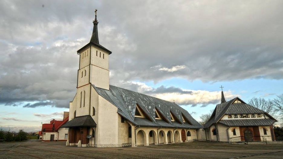 Oława. Koronawirus w kościele? Parafia szuka wiernych