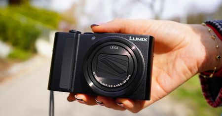 Do kieszeni i w drogę. Test Panasonic Lumix TZ300