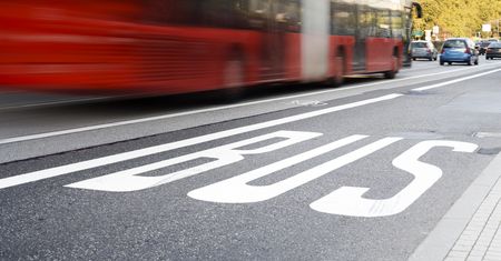 Buspasem na motocyklu. Lista miast, w których to dozwolone