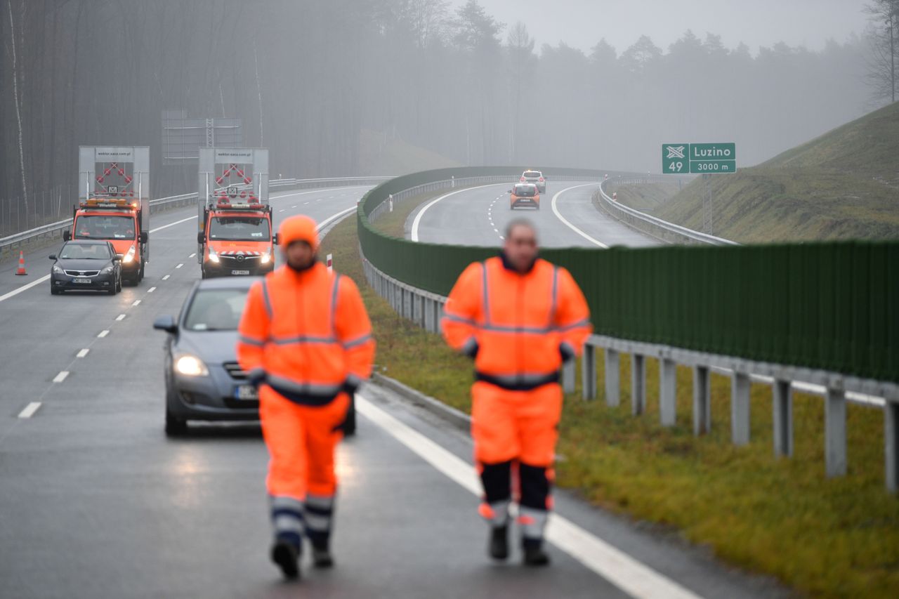 Otwarcie tzw. Trasy Kaszubskiej, czyli drogi ekspresowej S6 na odcinku Bożepole Wielkie - Gdynia Wielki Kack