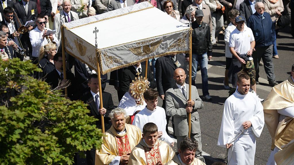Procesje na Boże Ciało mają długoletnią tradycję w Polsce