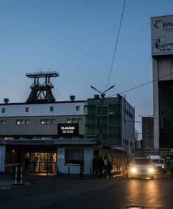 Koniec akcji ratunkowej w kopalni Zofiówka. Ciało ostatniego górnika na powierzchni