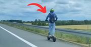 Pędził hulajnogą po obwodnicy. Internauci zdziwieni. "Dawca organów"