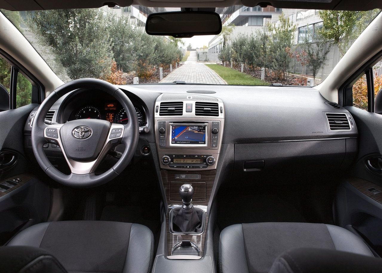 Toyota Avensis FL