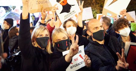 Gorąco w PE. "Polki sprowadzane do roli inkubatora"