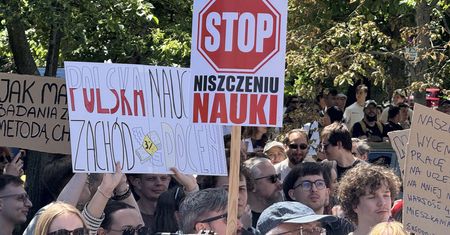 Protest ludzi nauki. Wróciła z Niemiec do Polski. "Płace są tam siedem razy wyższe"