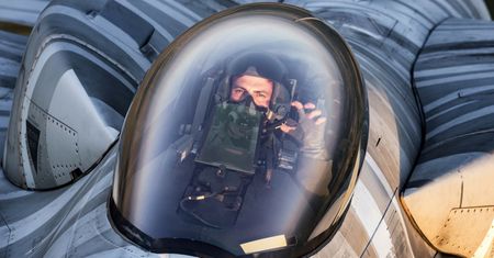 Zginął w katastrofie F-16. Ostatnia wypowiedź majora Krakowiana