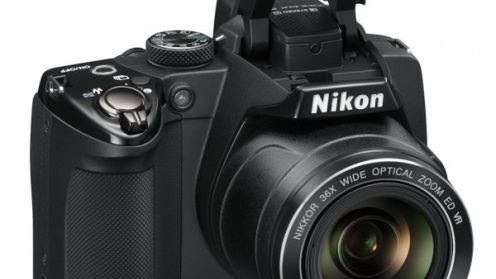 Nikon Coolpix P500 - klasyk z 36-krotnym zoomem i Full HD 1