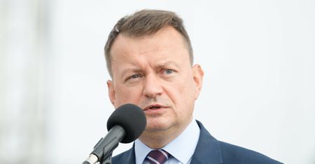 20 tys. zł za dzień pracy. Tyle zarabiają ludzie Błaszczaka w spółce Exatel