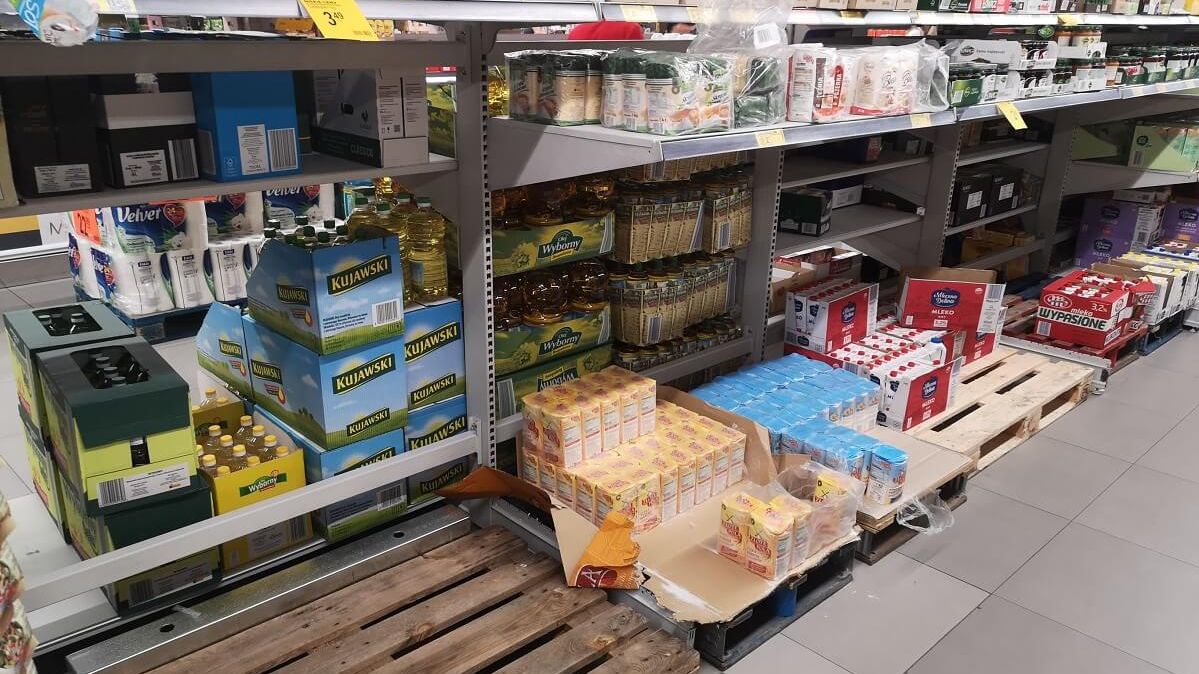 Brak cukru w sklepach. Biedronka wprowadziła limit na cukier