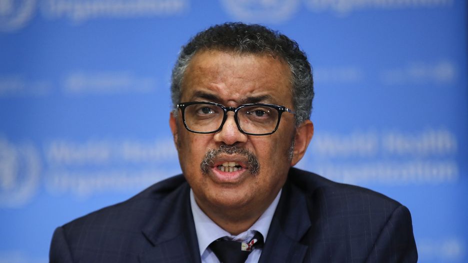Szef WHO ostrzega. "Zakażenia i zgony rosną w niepokojącym tempie". Na zdjęciu Tedros Adhanom, dyrektor generalny Światowej Organizacji Zdrowia. 