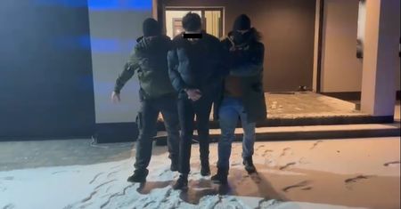 Warszawski włamywacz udawał Spider-Mana. Grozi mu 10 lat więzienia