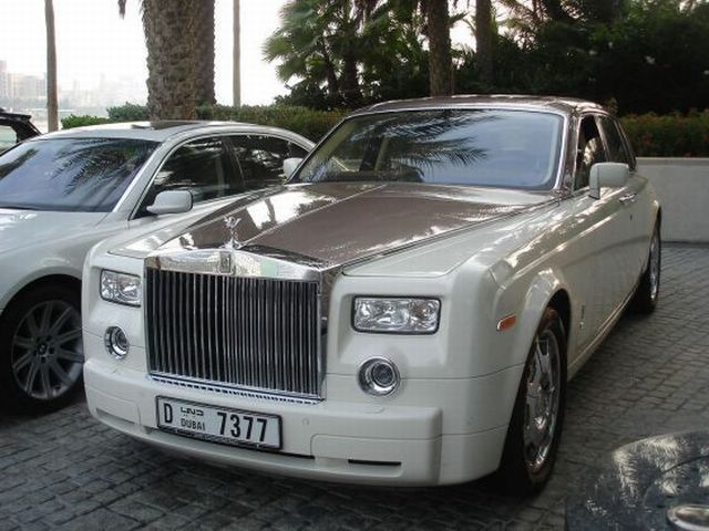 Rolls-Royce Phantom (fot. izismile.com)