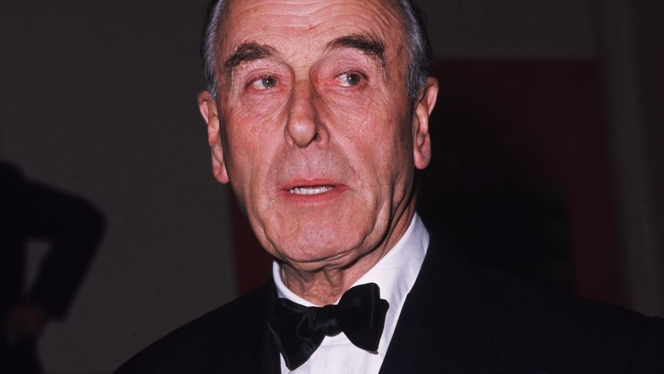 Louis Mountbatten latami wychowywał księcia Karola 